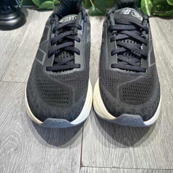NewBalance 1080 BLACK/WHITE Running Sneaker Women 6.5 B Comfort Walking Shoes - Picture 3 of 10